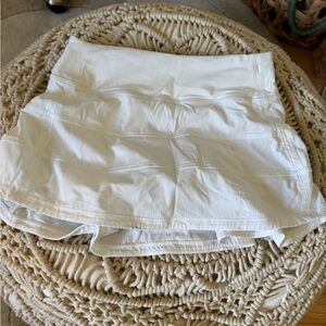 Lululemon skirt size 0